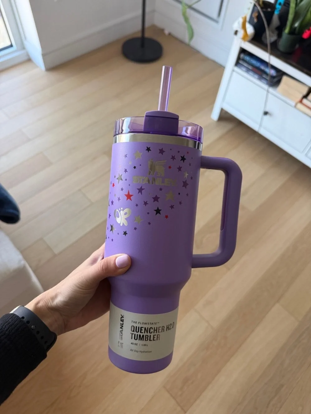 Stanley X Olivia Rodrigo 40oz Quencher H2.0 Tumbler - Picture 3 of 4